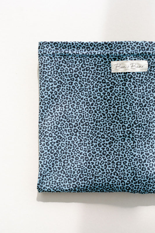 Chicago Loop Breastfeeding Cover - Lake Leopard - Discontinued Sample